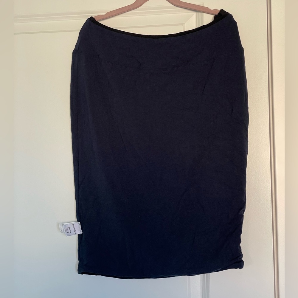 Encircled Reversible Pencil Skirt